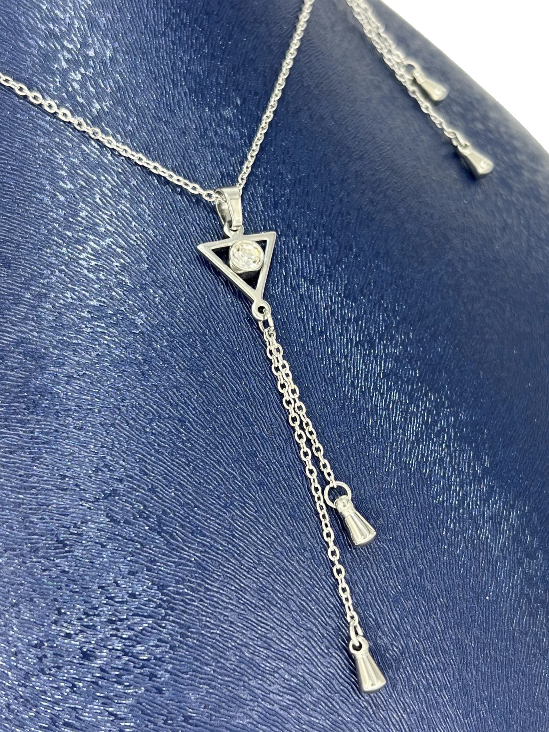 ست آویز مثلث نگین دار — تصویر ۲