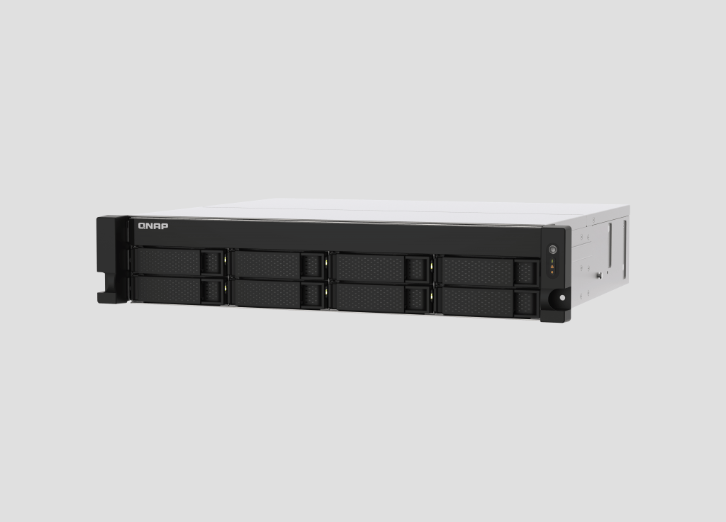 ذخیره ساز QNAP TS-873AU-4G — تصویر ۳