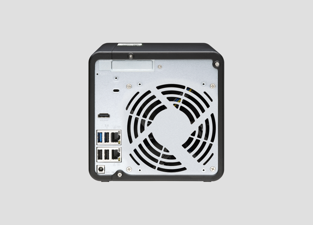ذخیره ساز QNAP TS-453D-4G — تصویر ۲