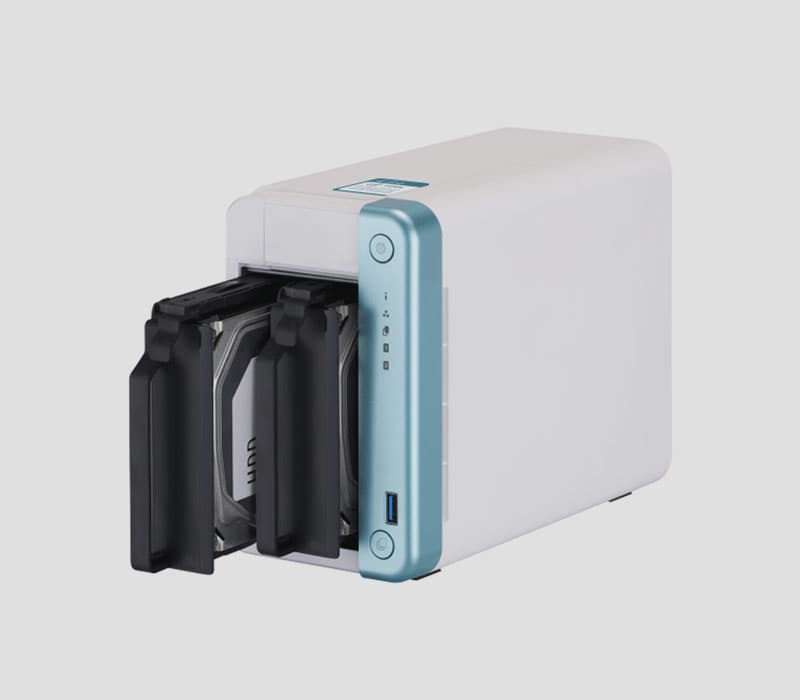 ذخیره ساز کیونپ مدل QNAP TS-251D-4G — تصویر ۳