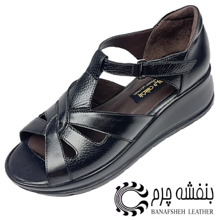 صندل زنانه چرم چپلی — تصویر ۴
