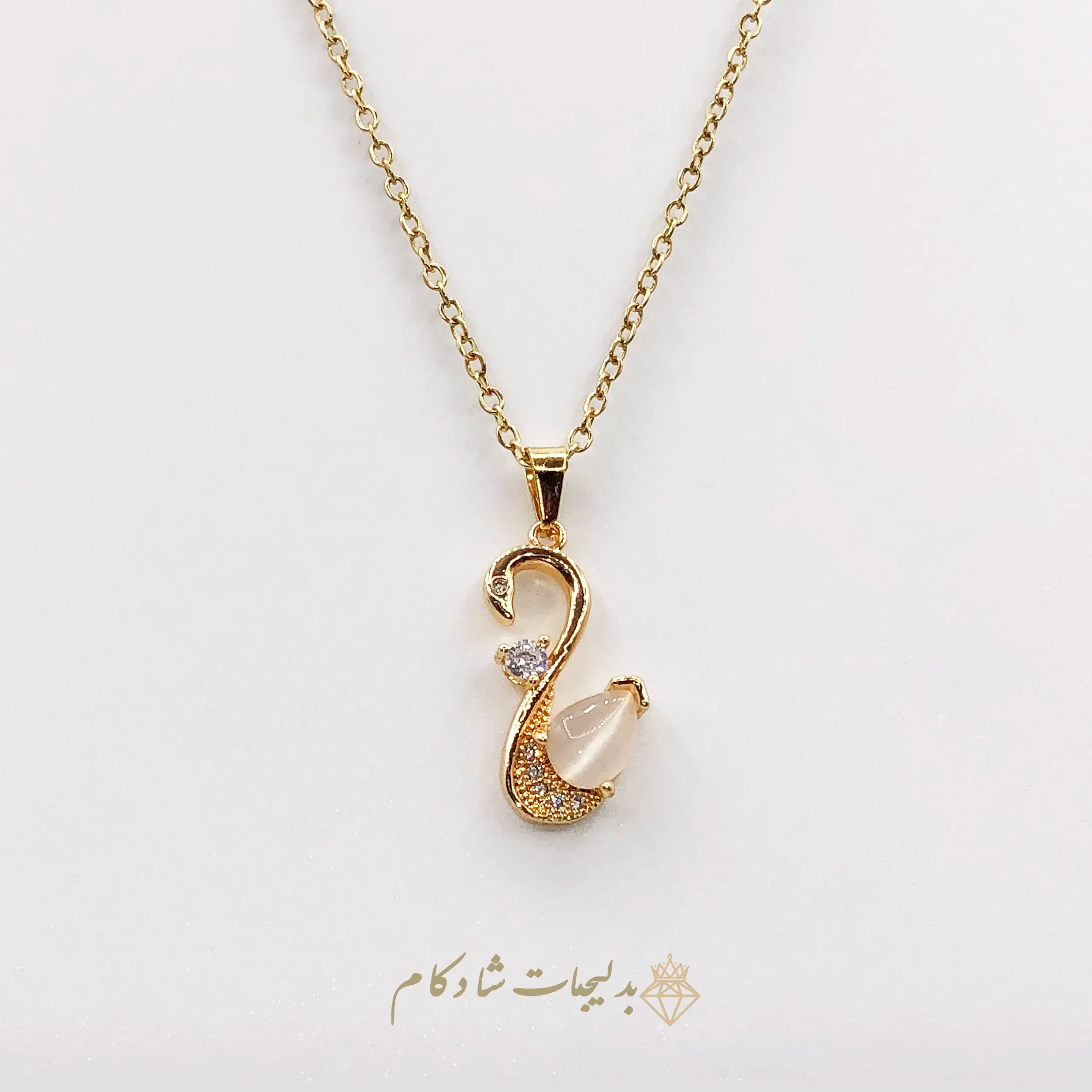 گردنبند طرح قو