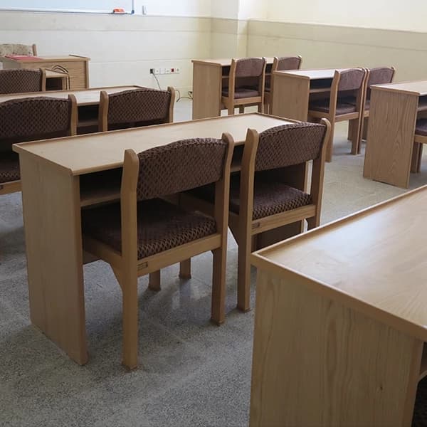 میز مطالعه صدف دو نفره TL162 — تصویر ۲