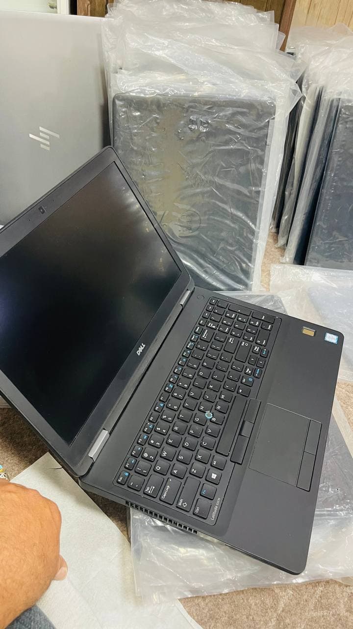 Dell Latitude 5580 | Core i5- 7440HQ
