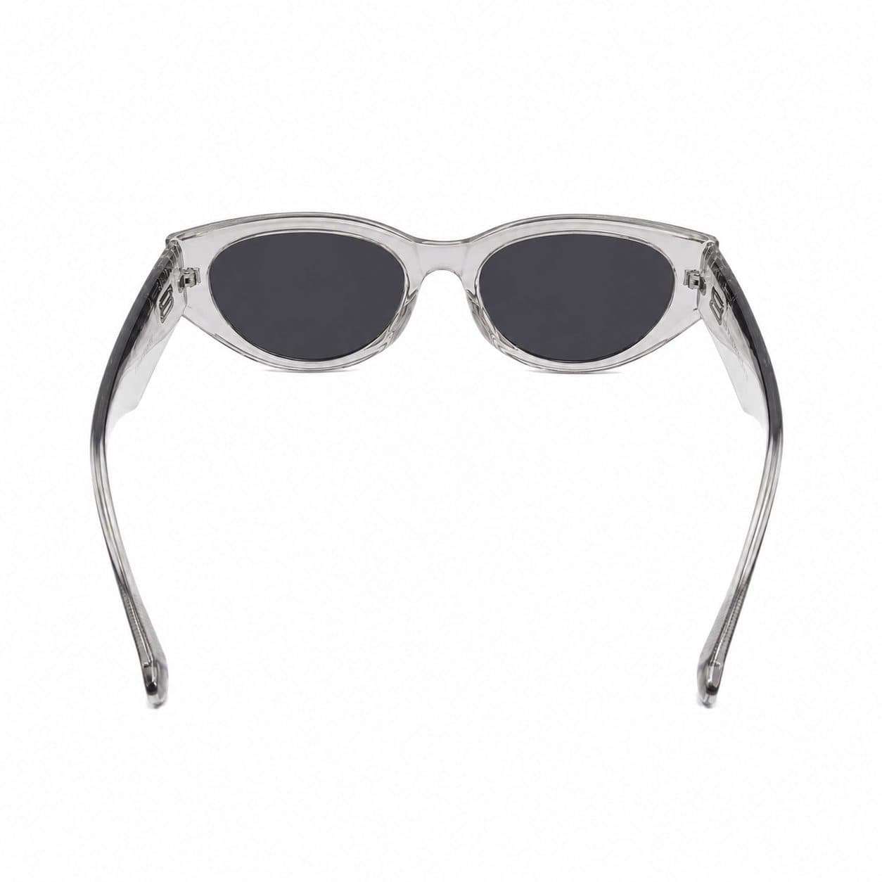 عینک آفتابی زنانه Gentle Monster مدل 5760 | فریم بیضی کشیده در سه رنگ‌ با لنز UV400 — تصویر ۲