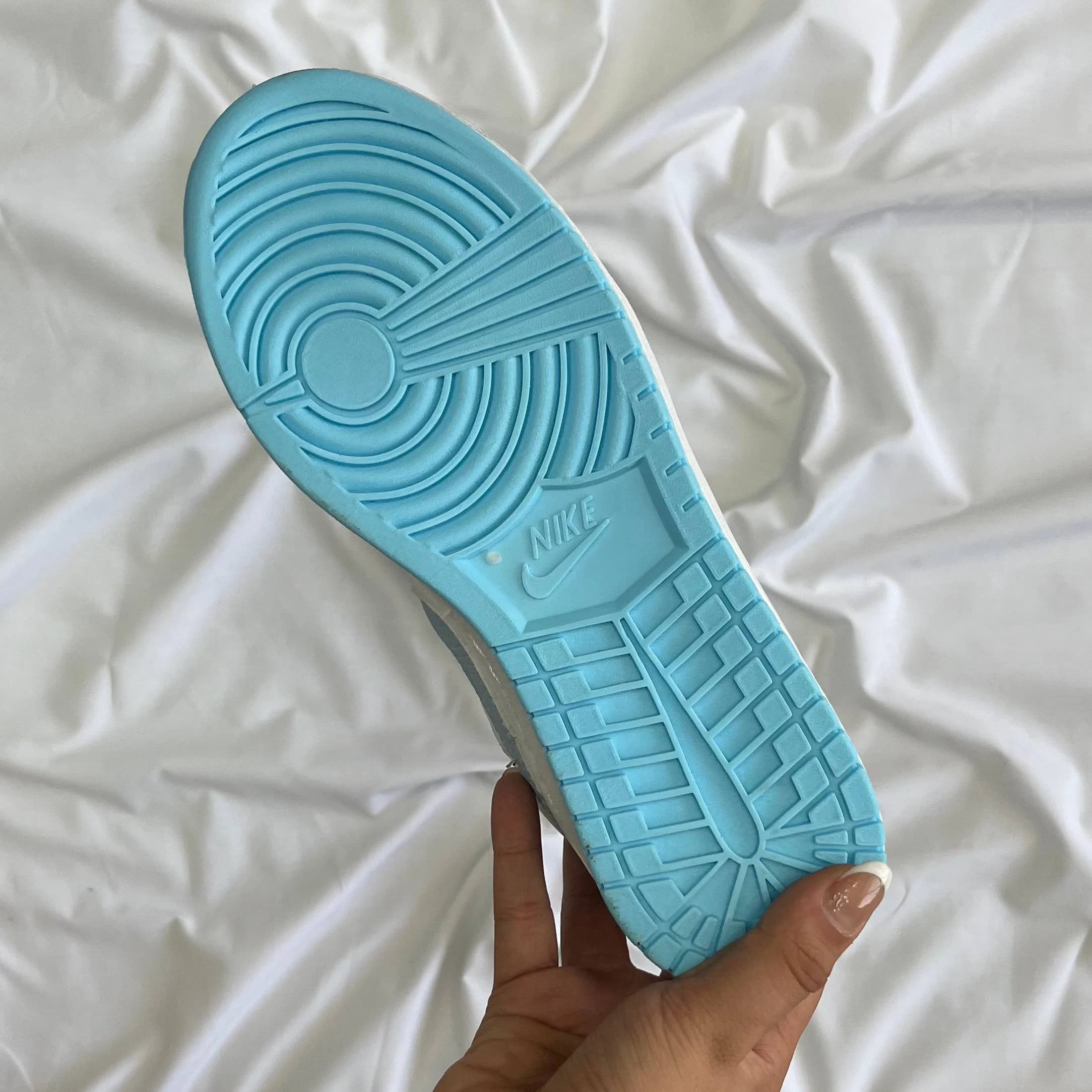 کتونی سفید آبی نایک ترویس مردانه کد 654 — تصویر ۹