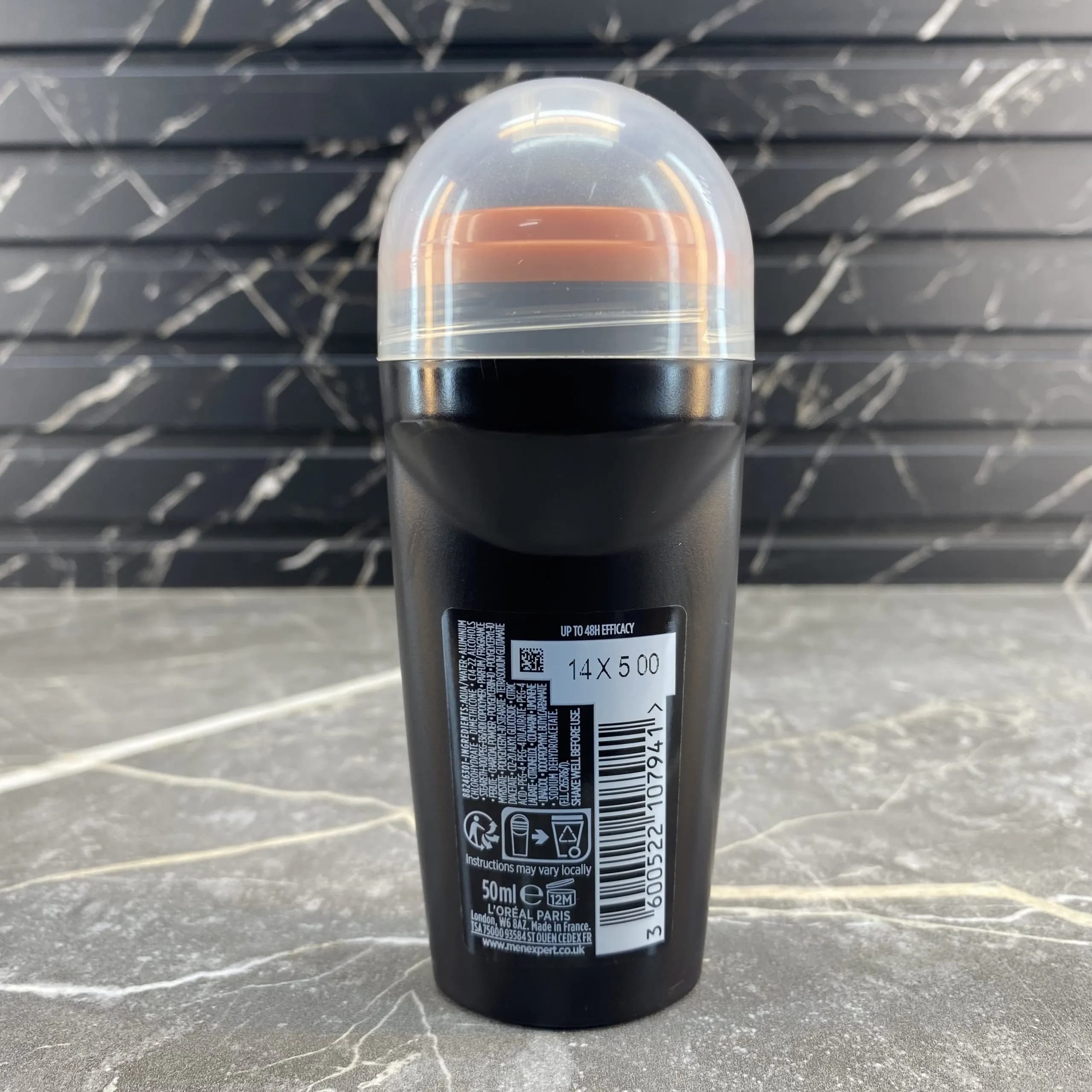 مام رول ضد تعریق مردانه لورآل 5 در 1 Carbon Protect — تصویر ۳