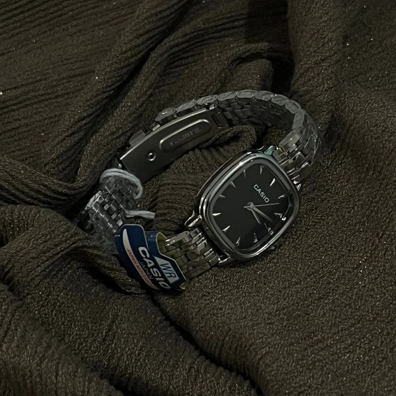 ساعت مچی مربعی بند آهنی casio مدل WR کد 610 — تصویر ۳