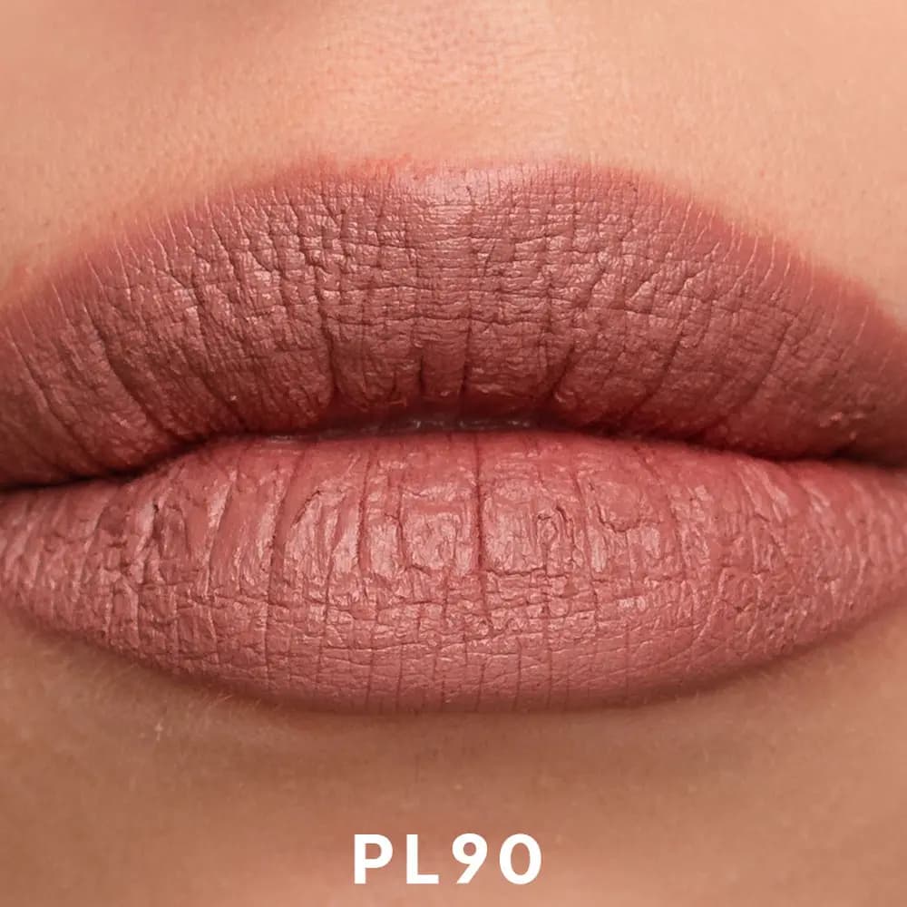 رژلب مدادی نوتریکا رنگ PL90 — تصویر ۲