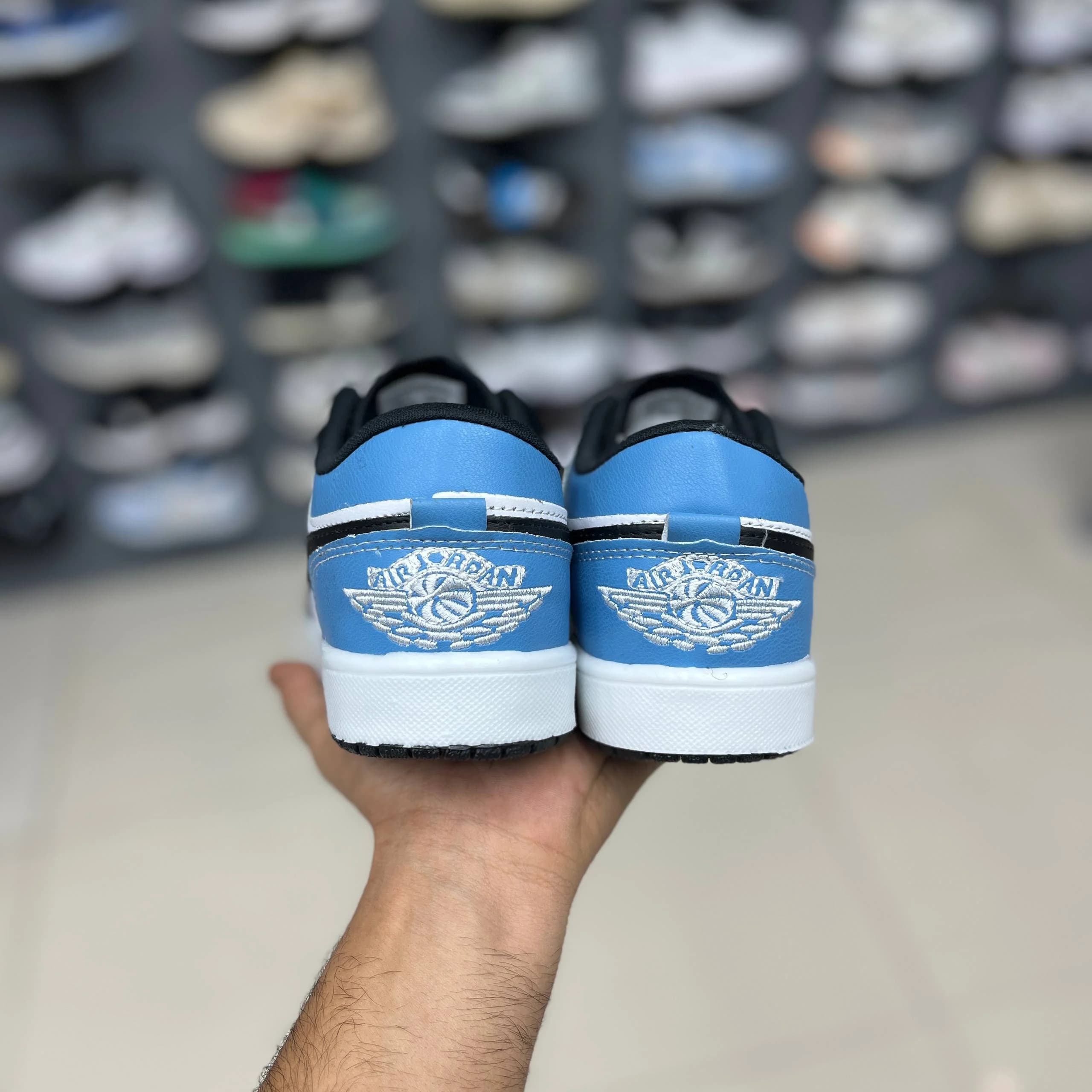 کتونی نایک ایر جردن وان Nike Air Jordan 1 کد 458 — تصویر ۳