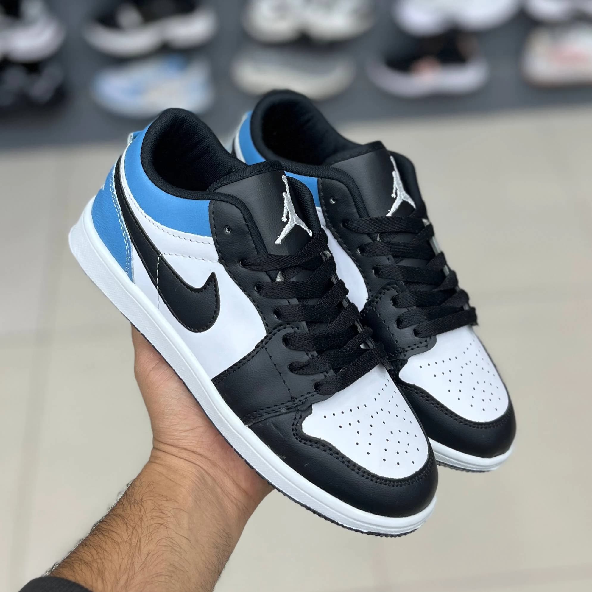 کتونی نایک ایر جردن وان Nike Air Jordan 1 کد 458
