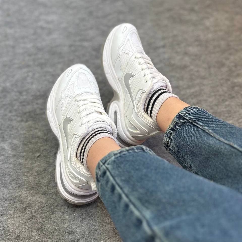 کتونی نایک (Nike)زنانه رنگ سفیدطوسی کد 344 — تصویر ۲