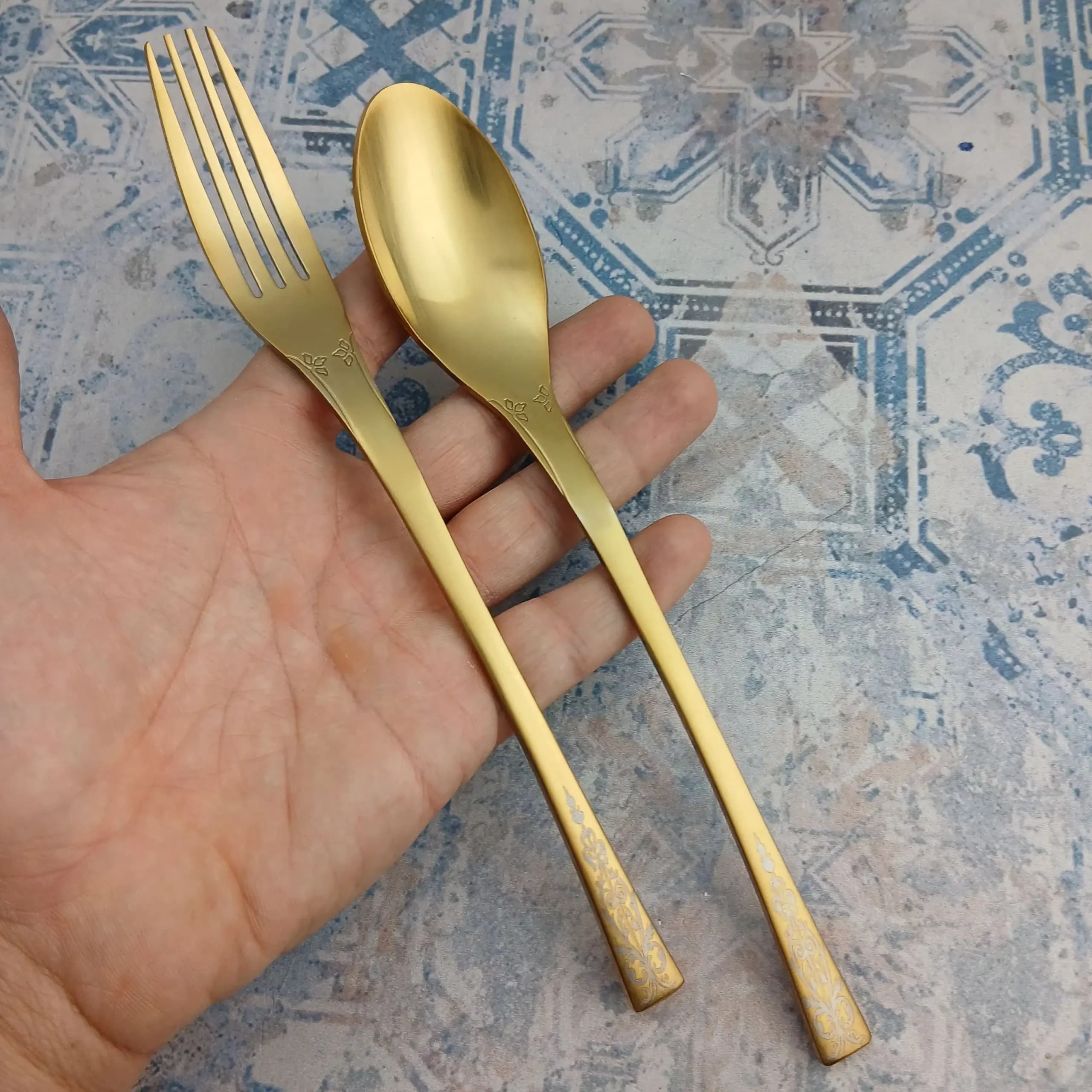 قاشق و چنگال غذاخوری 2 پارچه نیکولاس مدل 810sflw — تصویر ۲