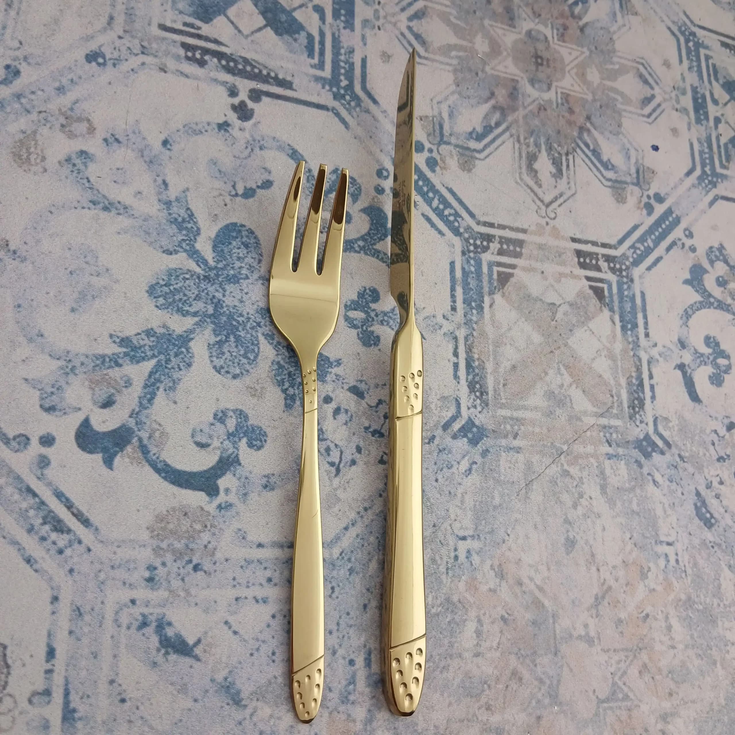 کارد و چنگال میوه کابان مدل 077w