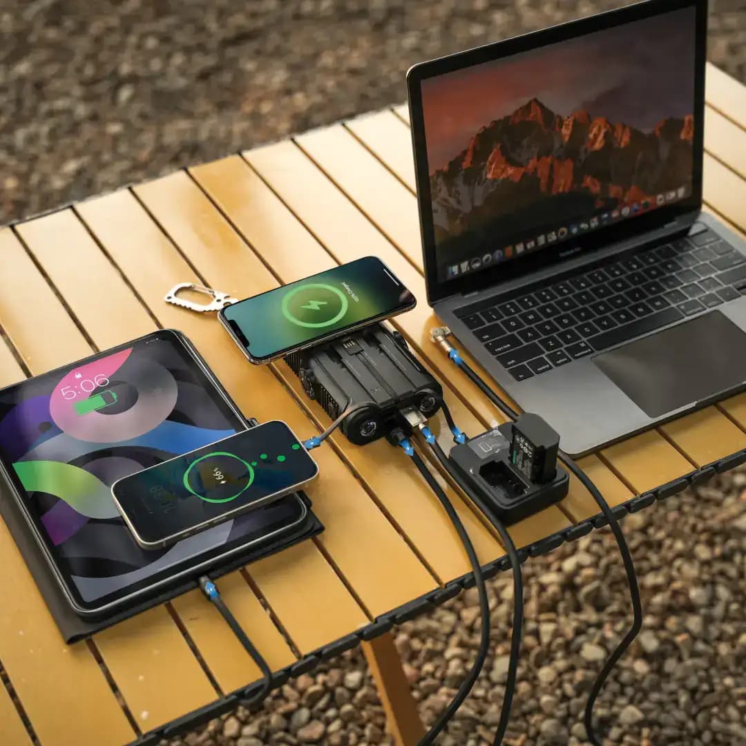 پاوربانک Powerology HELIO LUX | سولار، MagSafe و 20000mAh — تصویر ۷
