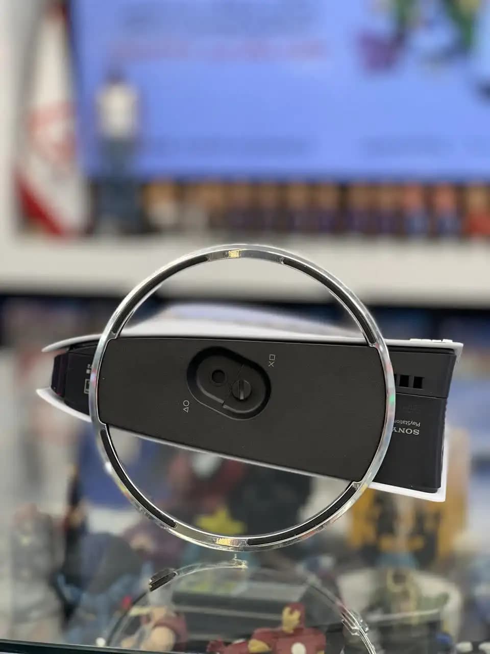 استند اورجینال عمودی (Vertical Stand) برای کنسول‌ Ps5 Slim — تصویر ۴