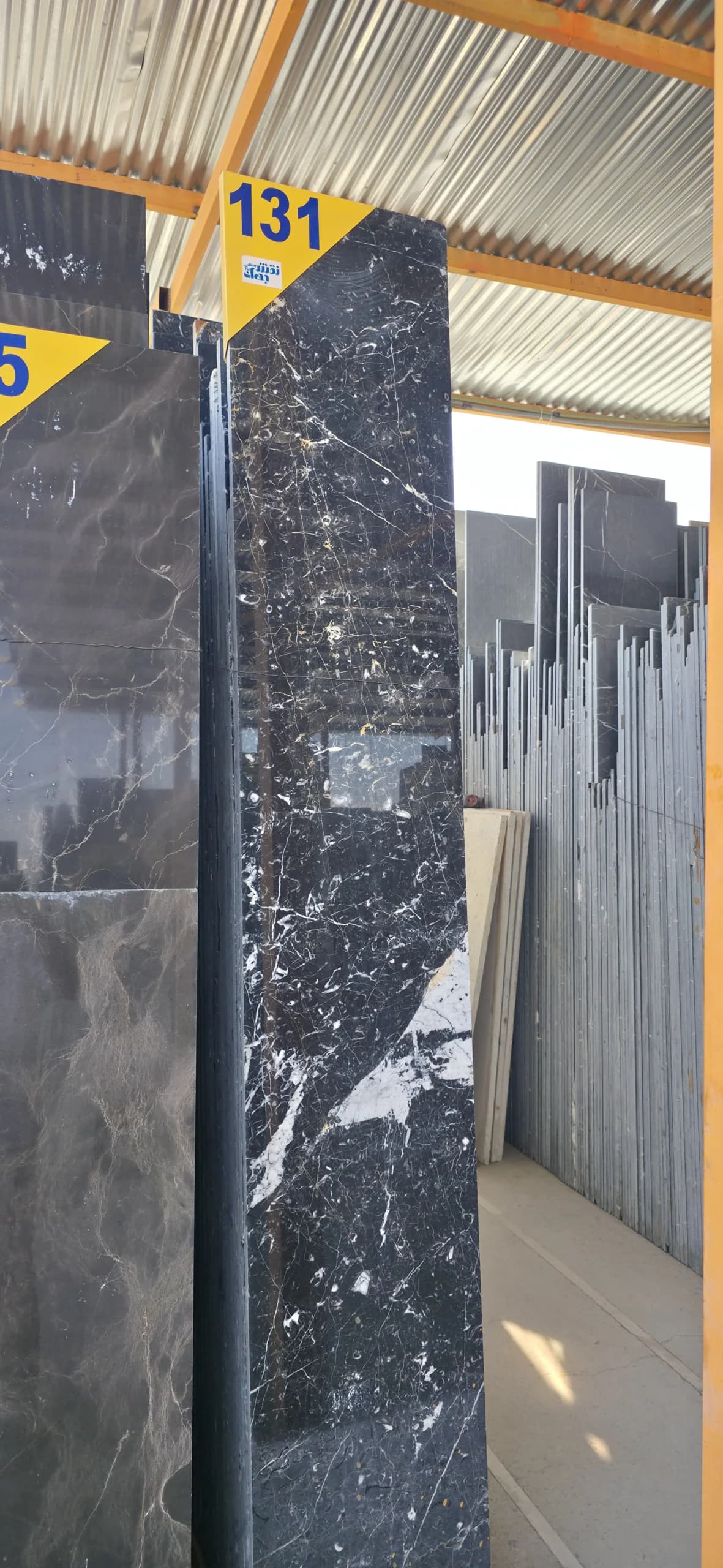 سنگ مرمریت گلدن بلک — تصویر ۲