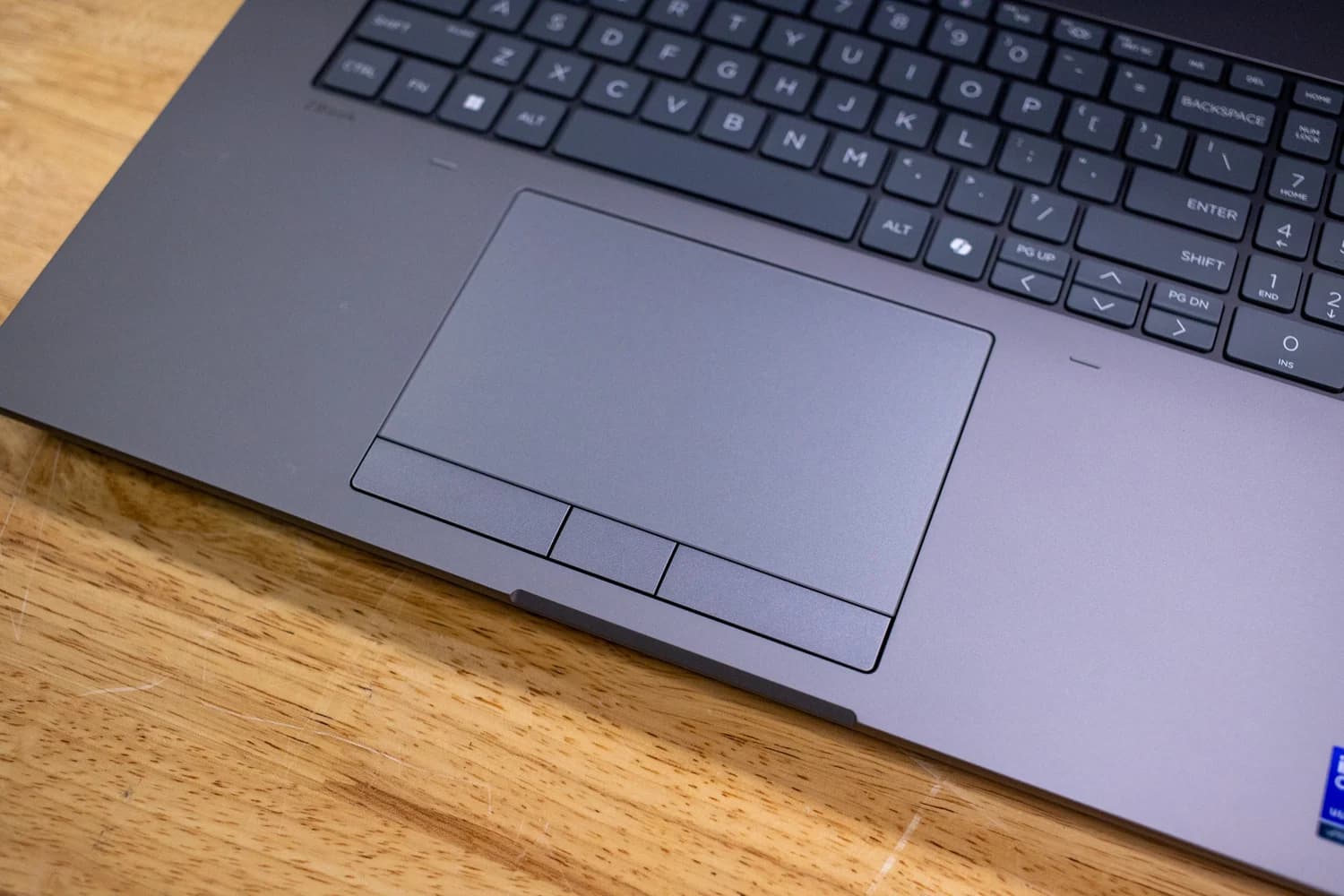 hp Zbook Fury G1i 18 | Core Ultra 9 285HX | 64 GB DDR5 4000 MT/s | 1 TB M2 NVMe | 16 GB NVIDIA RTX PRO 4000 Blackwell Generation | Intel AI Boost | 18 inch ۲K 165Hz — تصویر ۳
