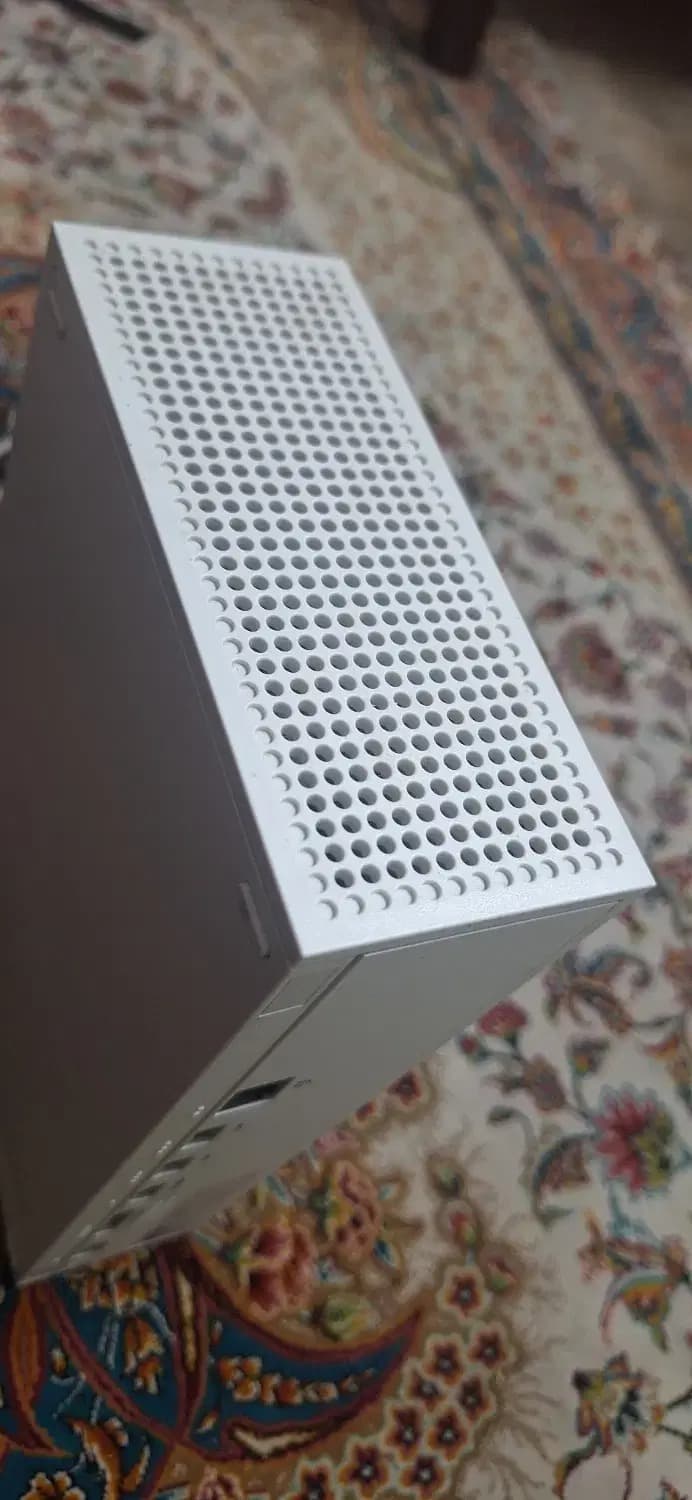 کنسول بازی XBOX series S کارکرده | دو دسته با کابل اورجینال | هارد یک ترابایت — تصویر ۶