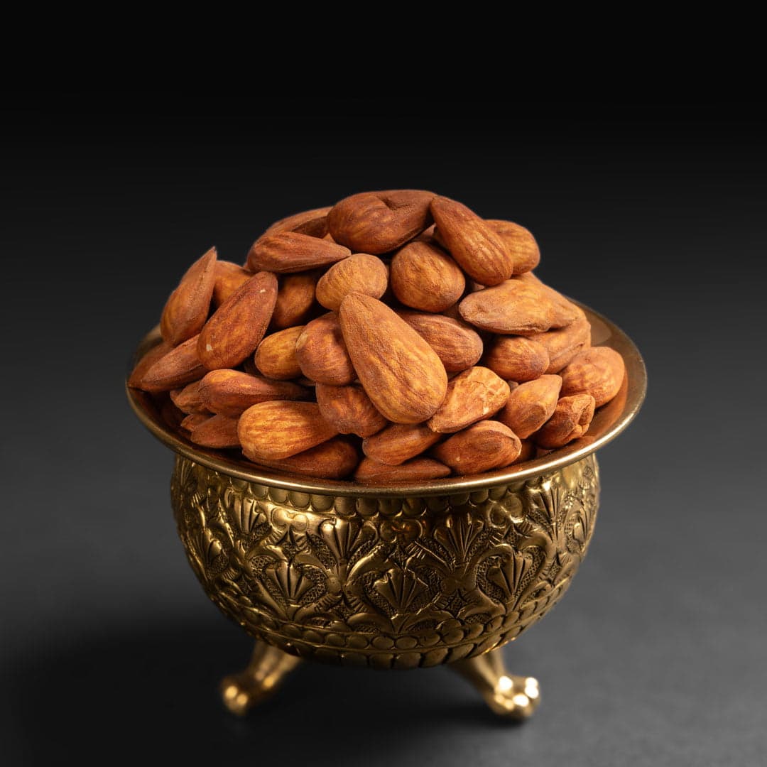 مغز بادام بوداده آذر پیوندی