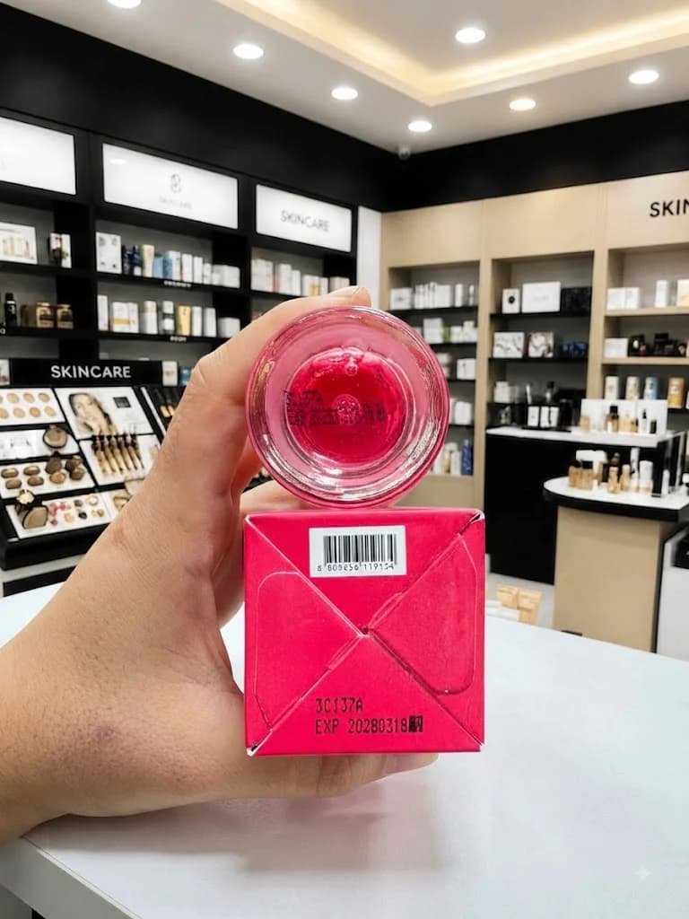 سرم مدی کیوب مدل Tranexamic Acid + Niacinamide 15% حجم 30 میلی لیتر | Medicube — تصویر ۲