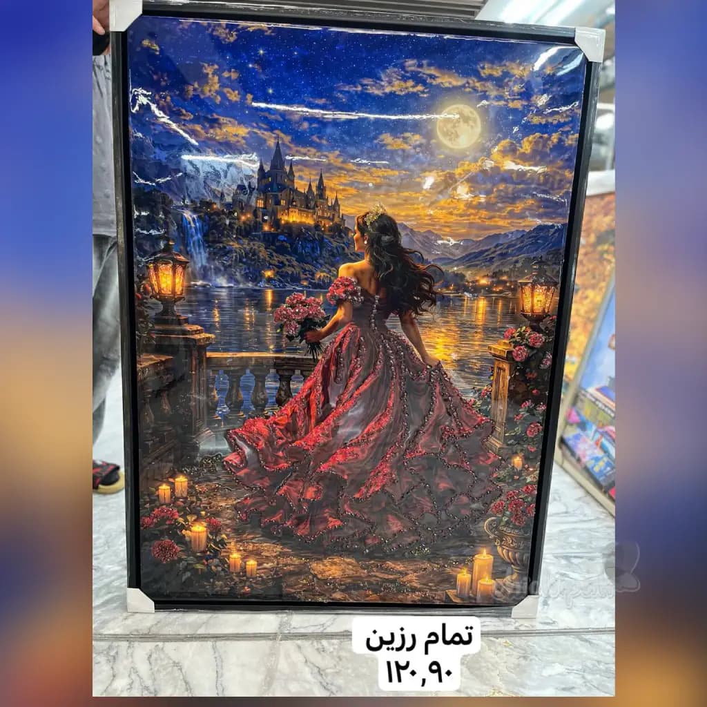 تابلو دکوراتیو برجسته رزین دختر با لباس قرمز 120*90 — تصویر ۲