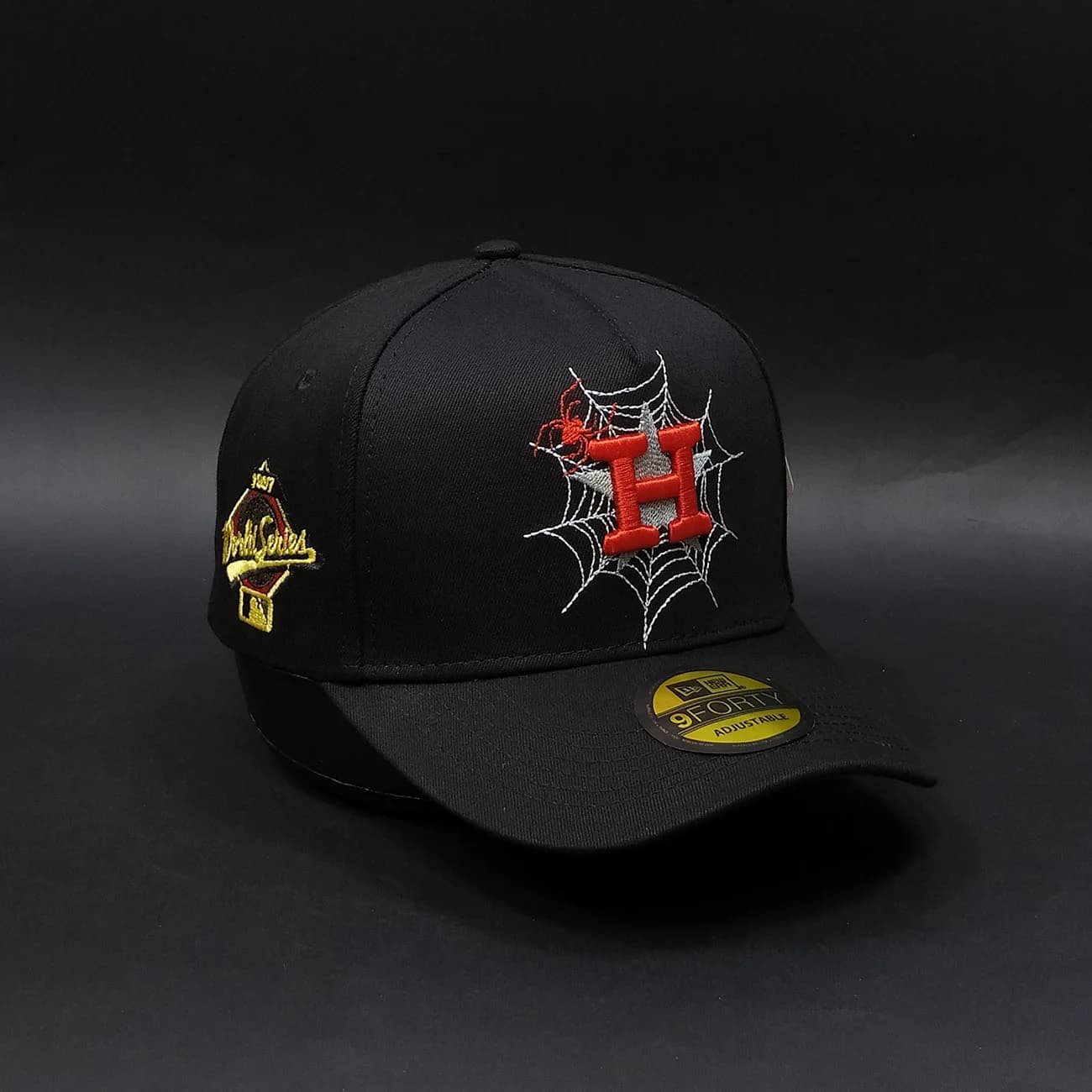 کلاه بیسبالی تاجدار HELLSTAR مدل Major League طرح تار عنکبوت | استایل خیابانی خاص با گلدوزی برجسته — تصویر ۲