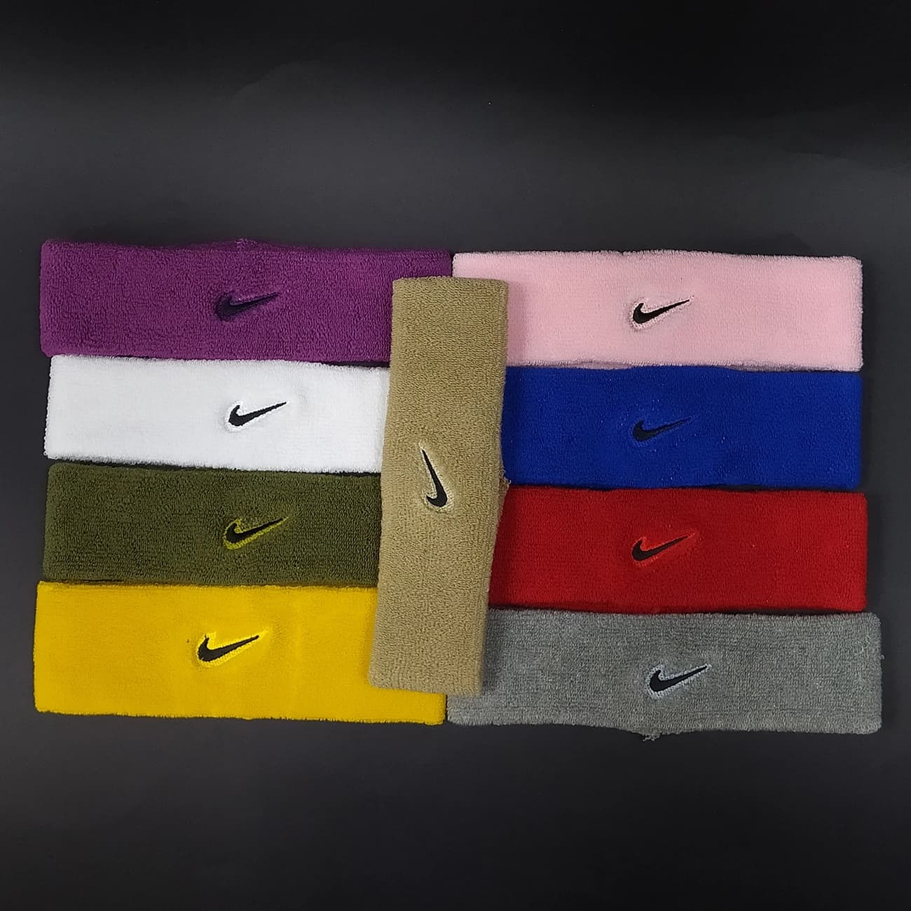 هدبند حوله‌ای ورزشی نایک NIKE رنگی | نرم و لطیف، جذب تعریق، مناسب باشگاه و تمرین — تصویر ۳