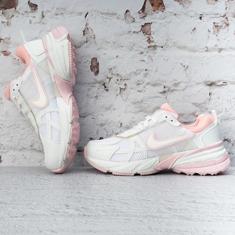 نایک وی تو کی V2K سفید صورتی (Nike V2K White Pink) کد 2350 — تصویر ۳