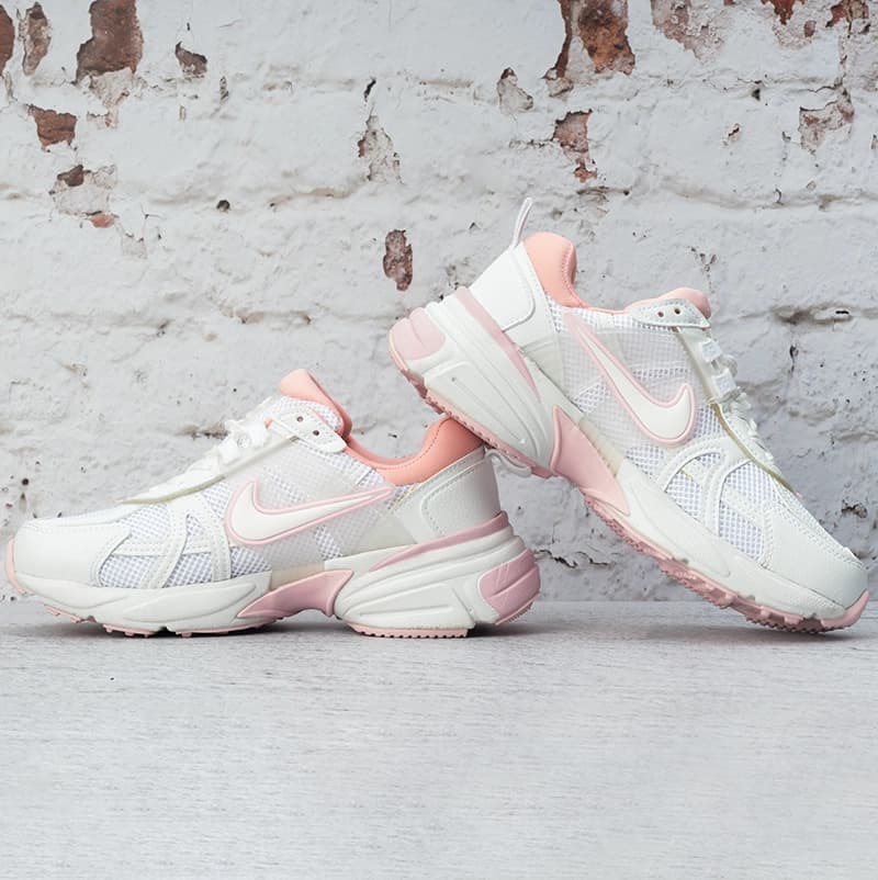 نایک وی تو کی V2K سفید صورتی (Nike V2K White Pink) کد 2350 — تصویر ۸