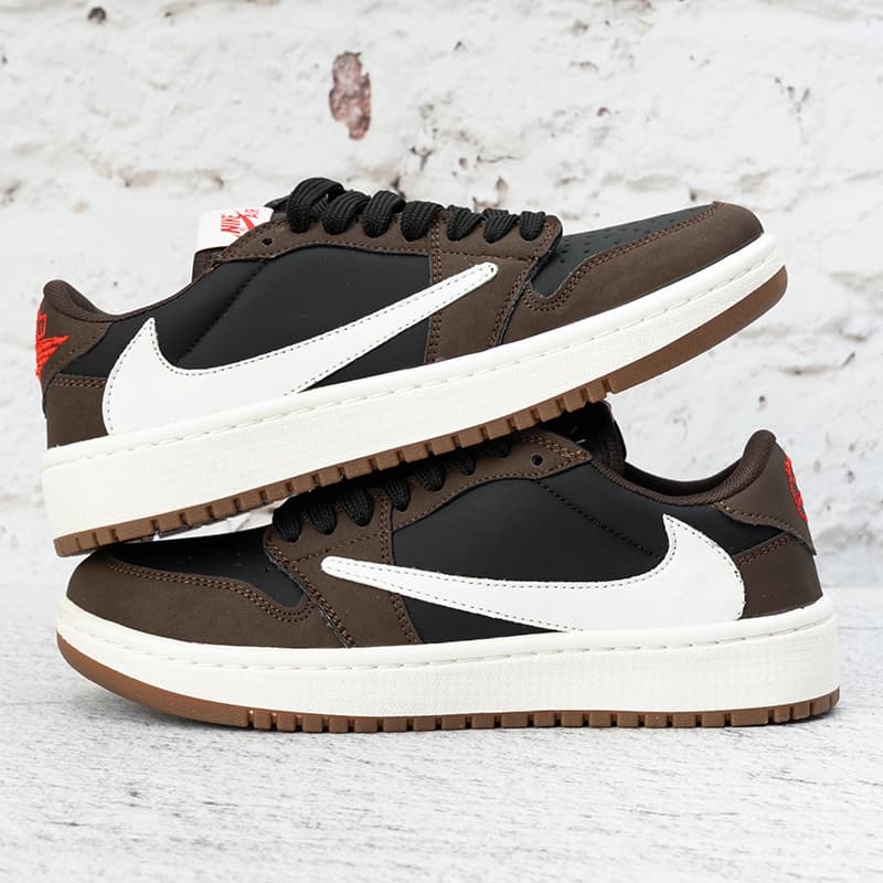 جردن وان ترویس اسکات دارک موکا زنانه (Nike Air Jordan 1 x Low Travis Scott Dark Mocha) کد 2336 — تصویر ۵