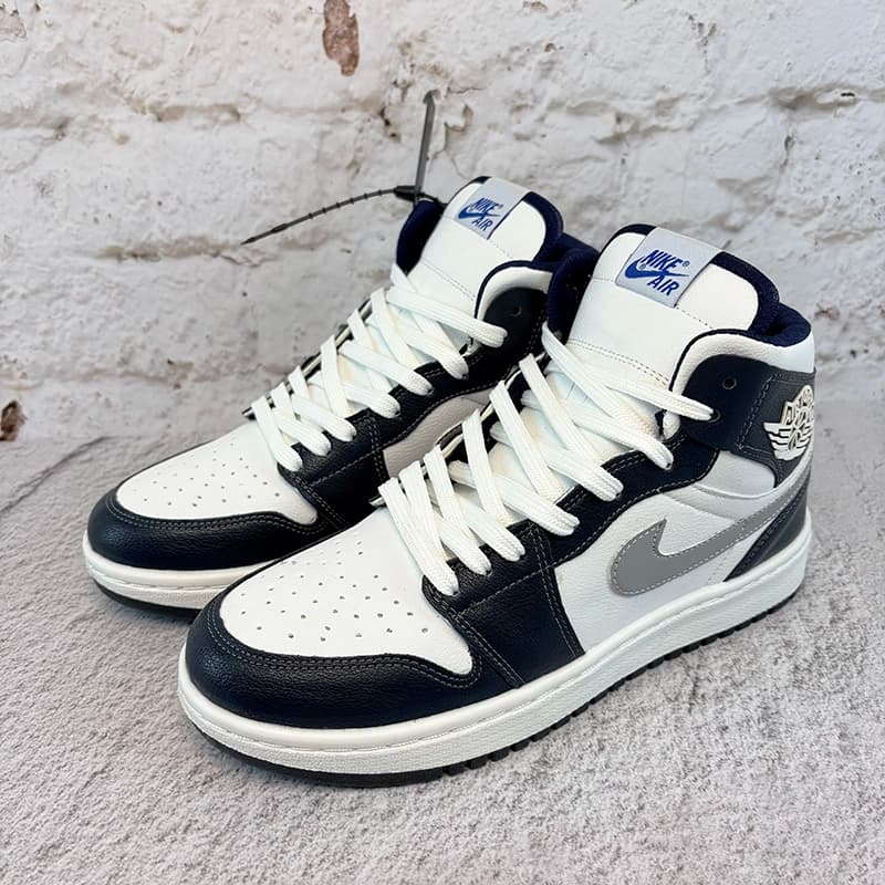 نایک ایر جردن وان ساقدار فرانسه زنانه (Nike Air Jordan 1 French Blue) کد 2341 — تصویر ۶