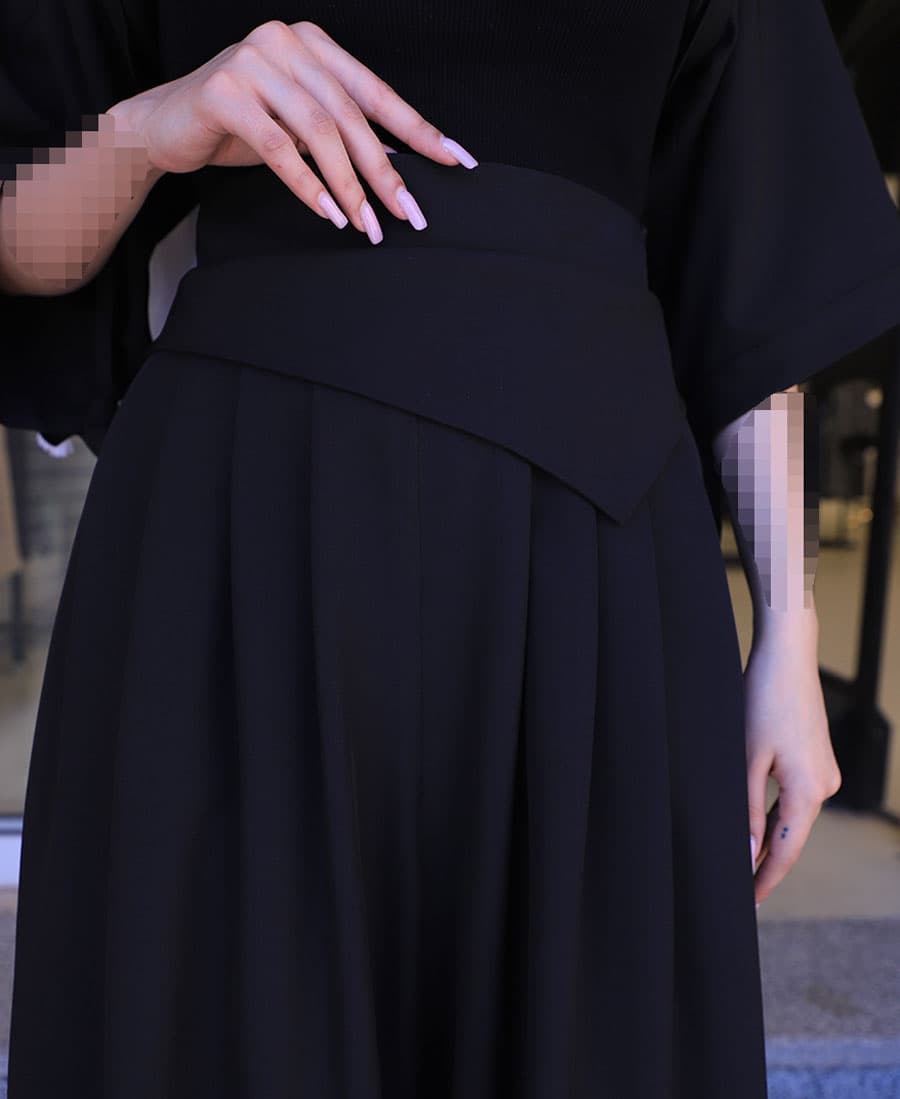 ست کراپ و شلوار زنانه بزیاق — تصویر ۵