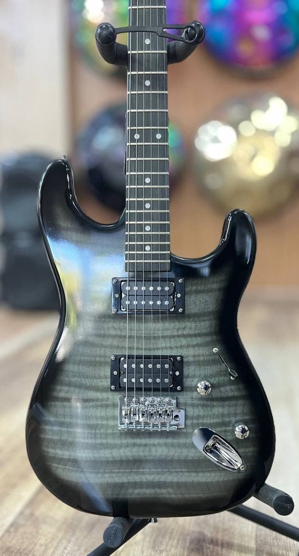 پکیج گیتار الکتریک Squier FSR Bullet Stratocaster Electric