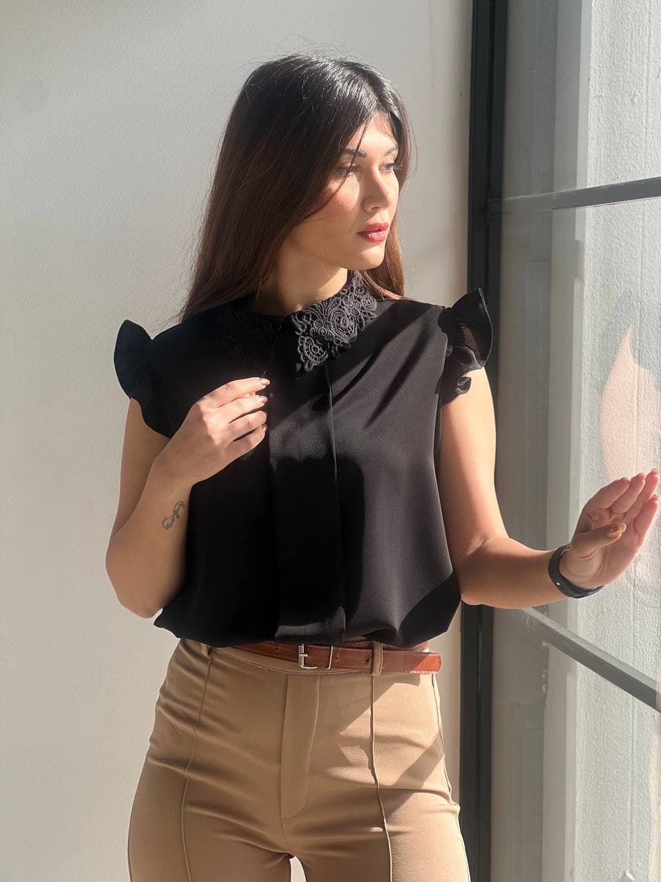 تاپ مجلسی یقه گیپور — تصویر ۲