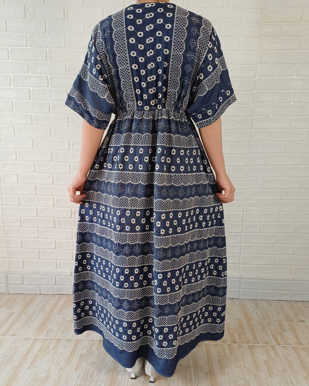 ساحلی زنانه جین نخی گلدوزی — تصویر ۵