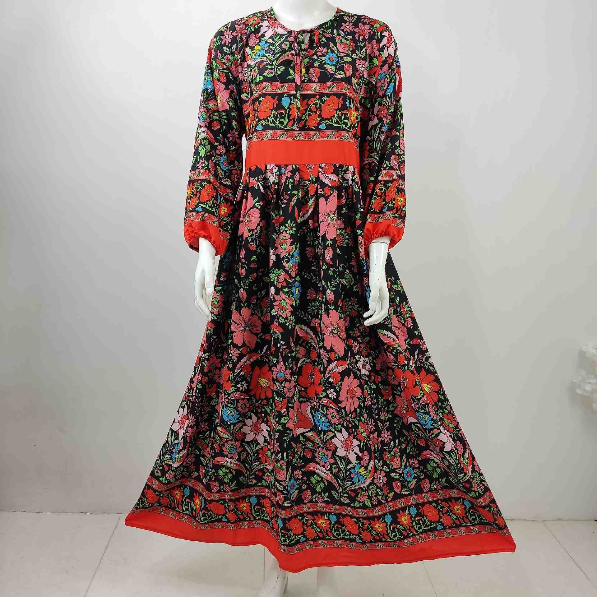 پیراهن ساحلی بوگاتی . — تصویر ۳