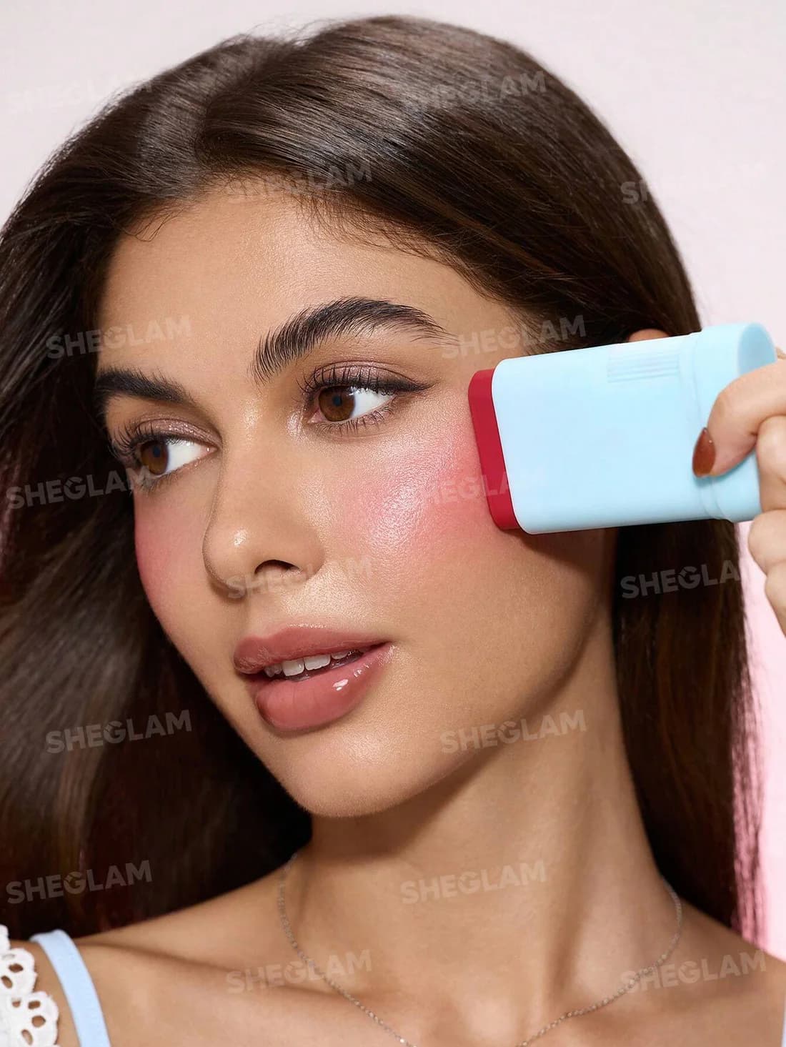 رژگونه استیکی گلاس گلو شیگلم Glass Glow Blush Stick — تصویر ۶