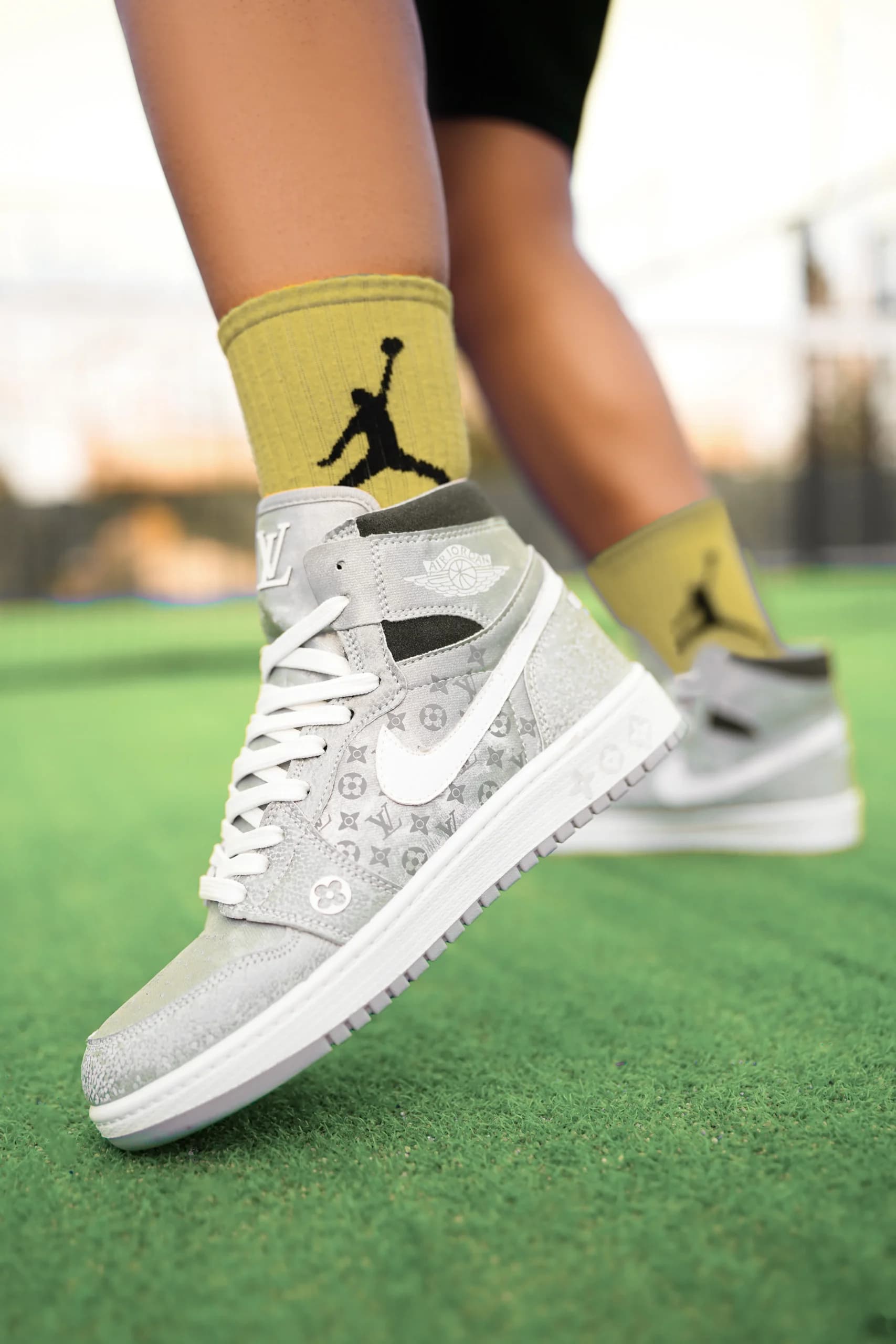 کتونی نایک ایر جردن وان لویی ویتون ساقدار | Nike Air Jordan 1 Louis Vuitton High — تصویر ۲