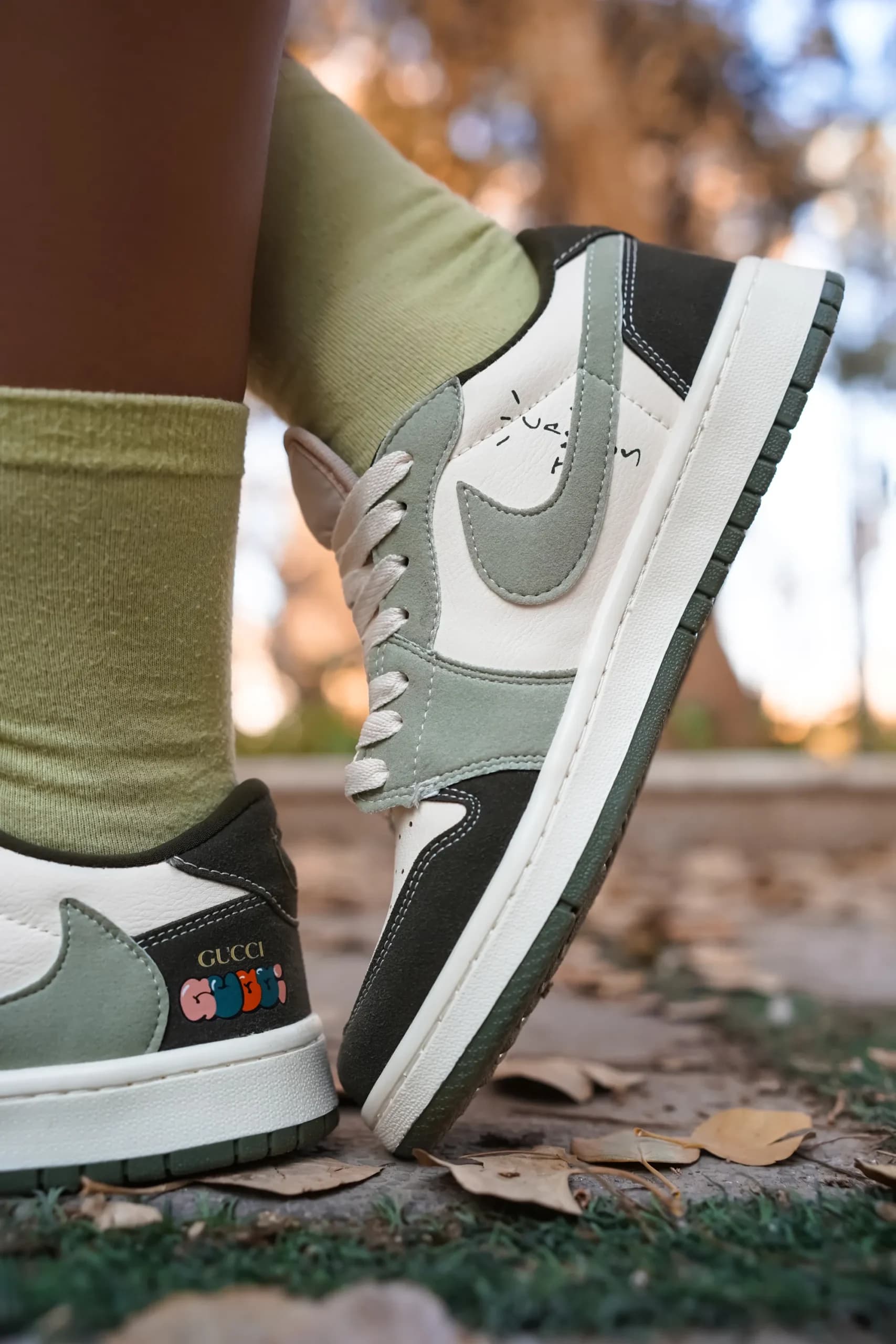 کتونی نایک تراویس اسکات گوچی ماچا | Nike Travis Scott Gucci Matcha — تصویر ۳