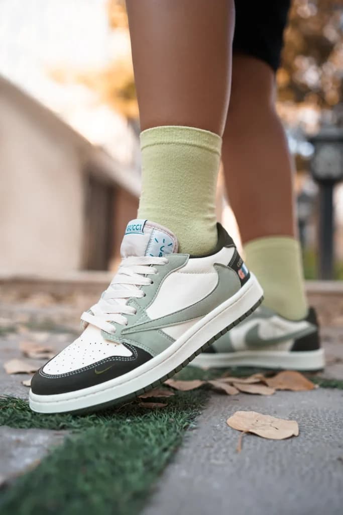 کتونی نایک تراویس اسکات گوچی ماچا | Nike Travis Scott Gucci Matcha — تصویر ۵