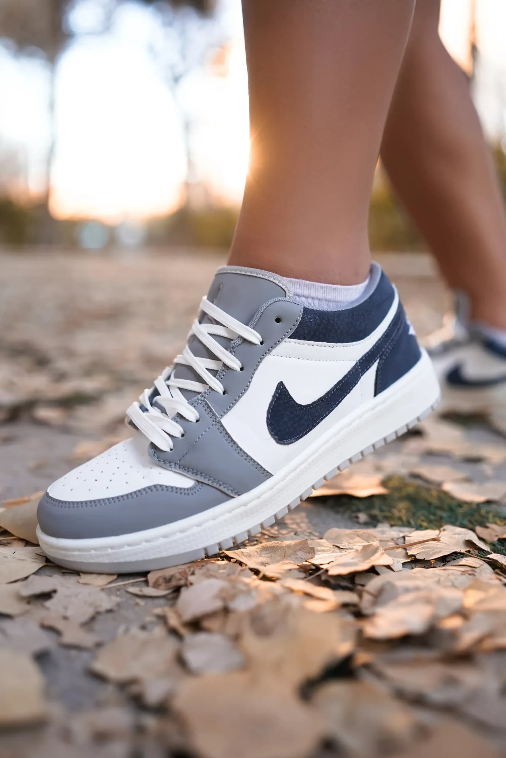 کتونی نایک ایر جردن وان فرنچ بلو | Nike Air Jordan 1 French Blue
