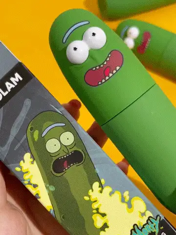 اسپری فیکس ریک و مورتی شیگلم | Sheglam Rick & Morty Setting Spray — تصویر ۳