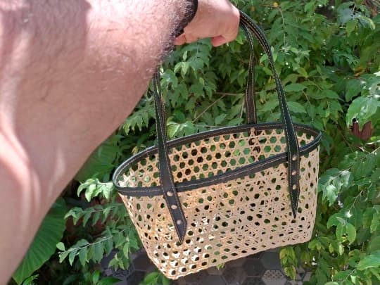 ساک خرید حصیری بامبو متوسط ترکیب با چرم طبیعی کد ۱۰6 — تصویر ۲
