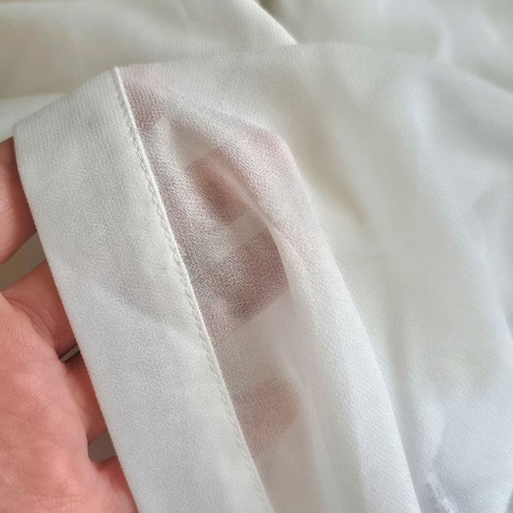 شومیز سفید وارداتی مجلسی مروارید دوزی شده Belair سایز 38 تا 44 کد 3149 — تصویر ۴