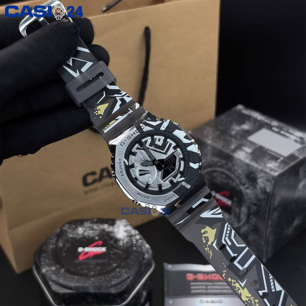 ساعت مچی کاسیو جی شاک Casio G-Shock GM-2100GB — تصویر ۲