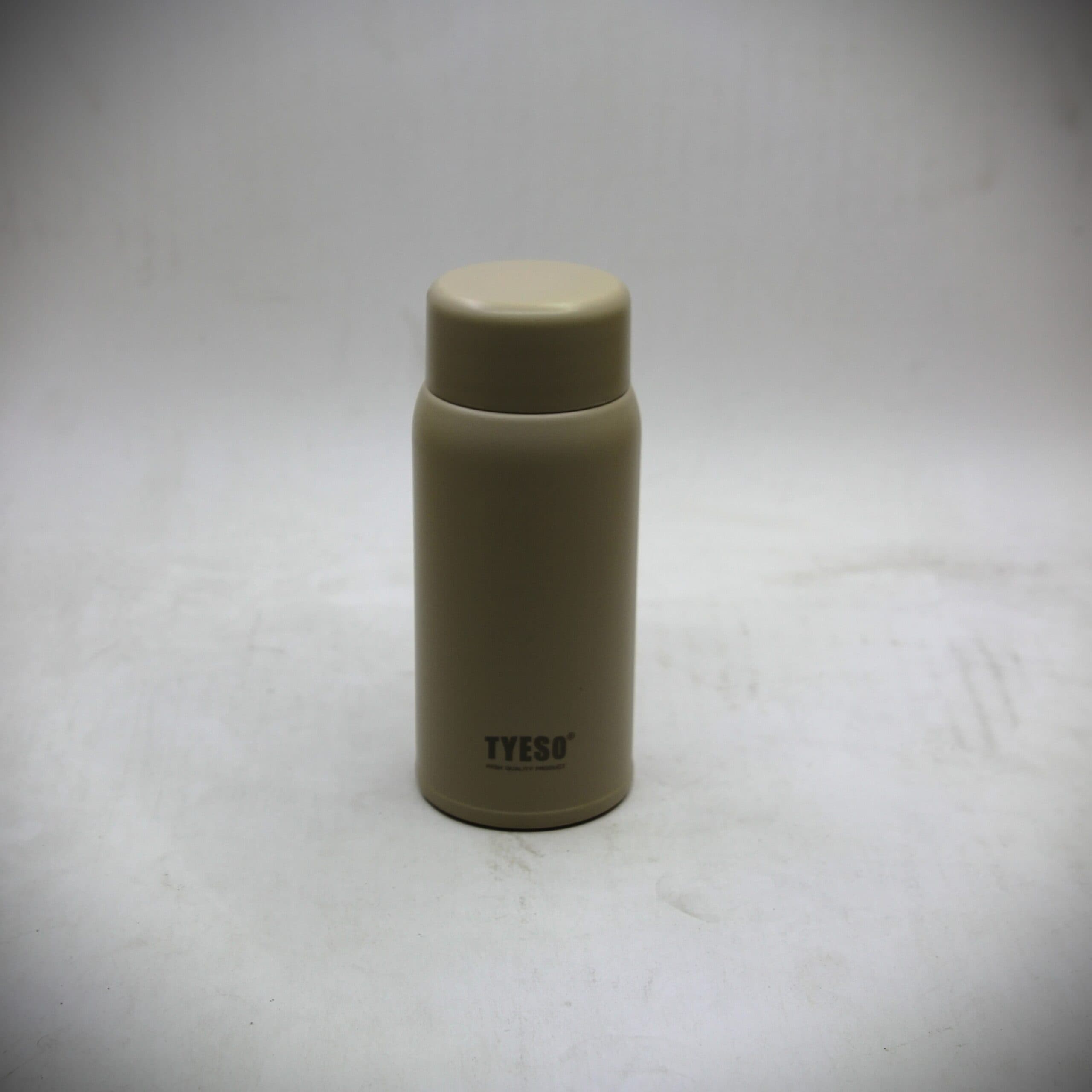 تراول ماگ tyso طرح 1