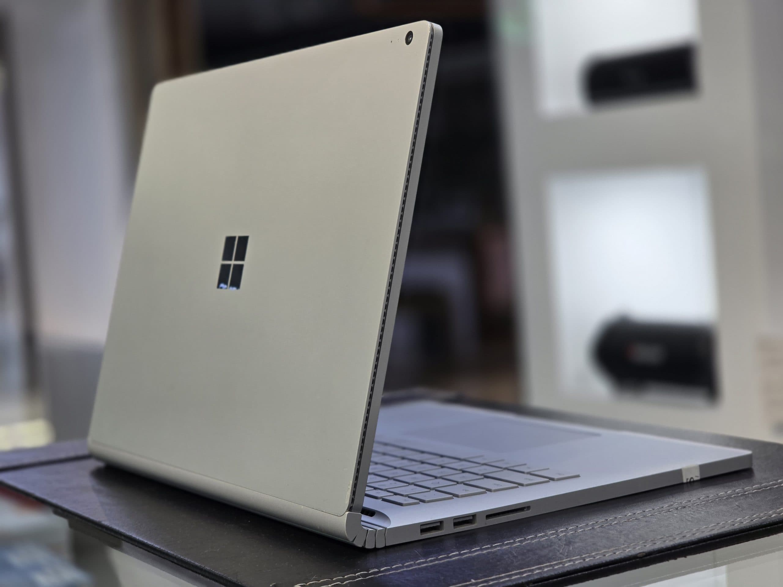 لپتاپ استوک Microsoft Surface Book 2 i7-8650/16/512/2G — تصویر ۷