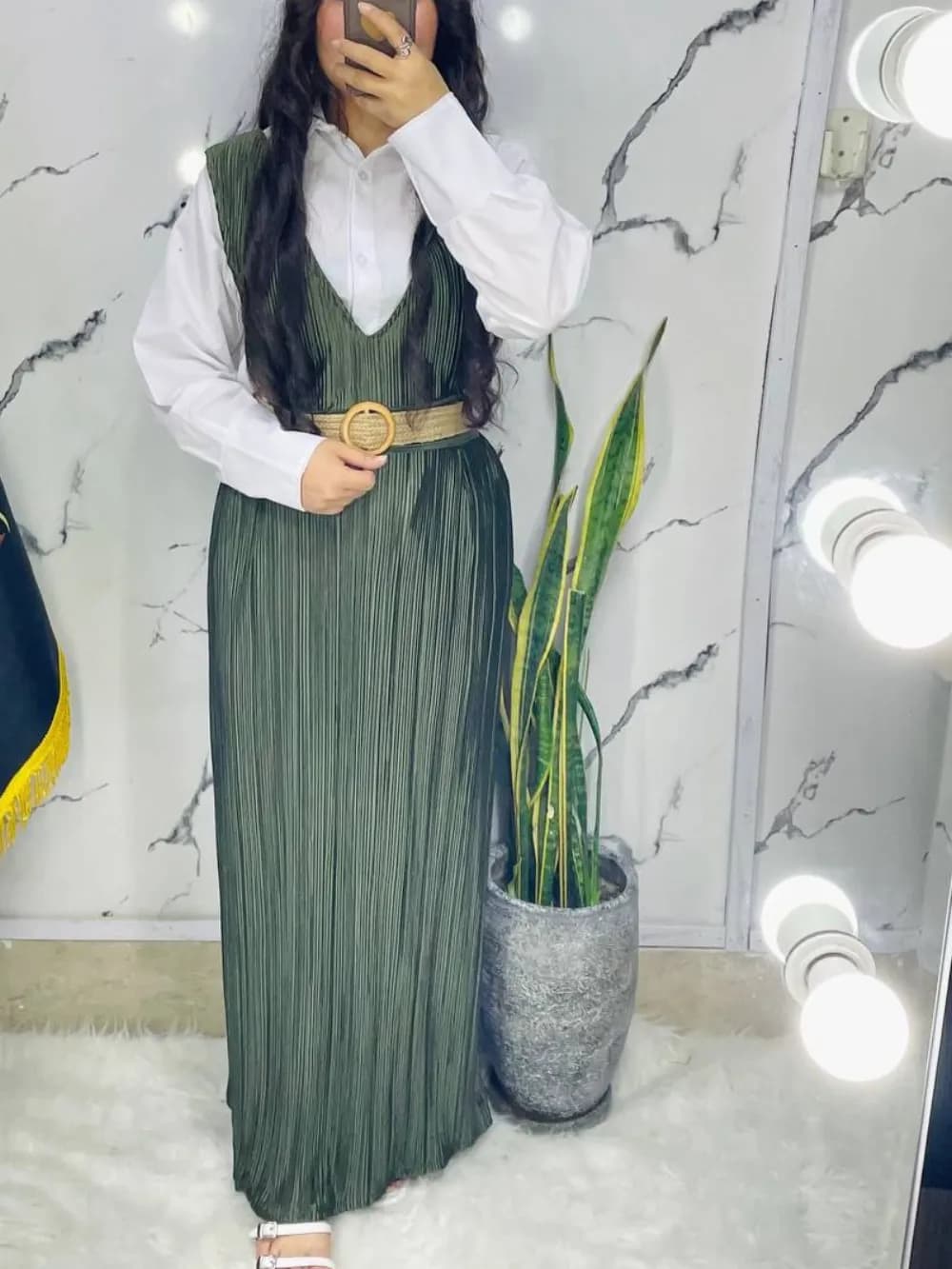 سارافون ساتن پلیسه سارا — تصویر ۴