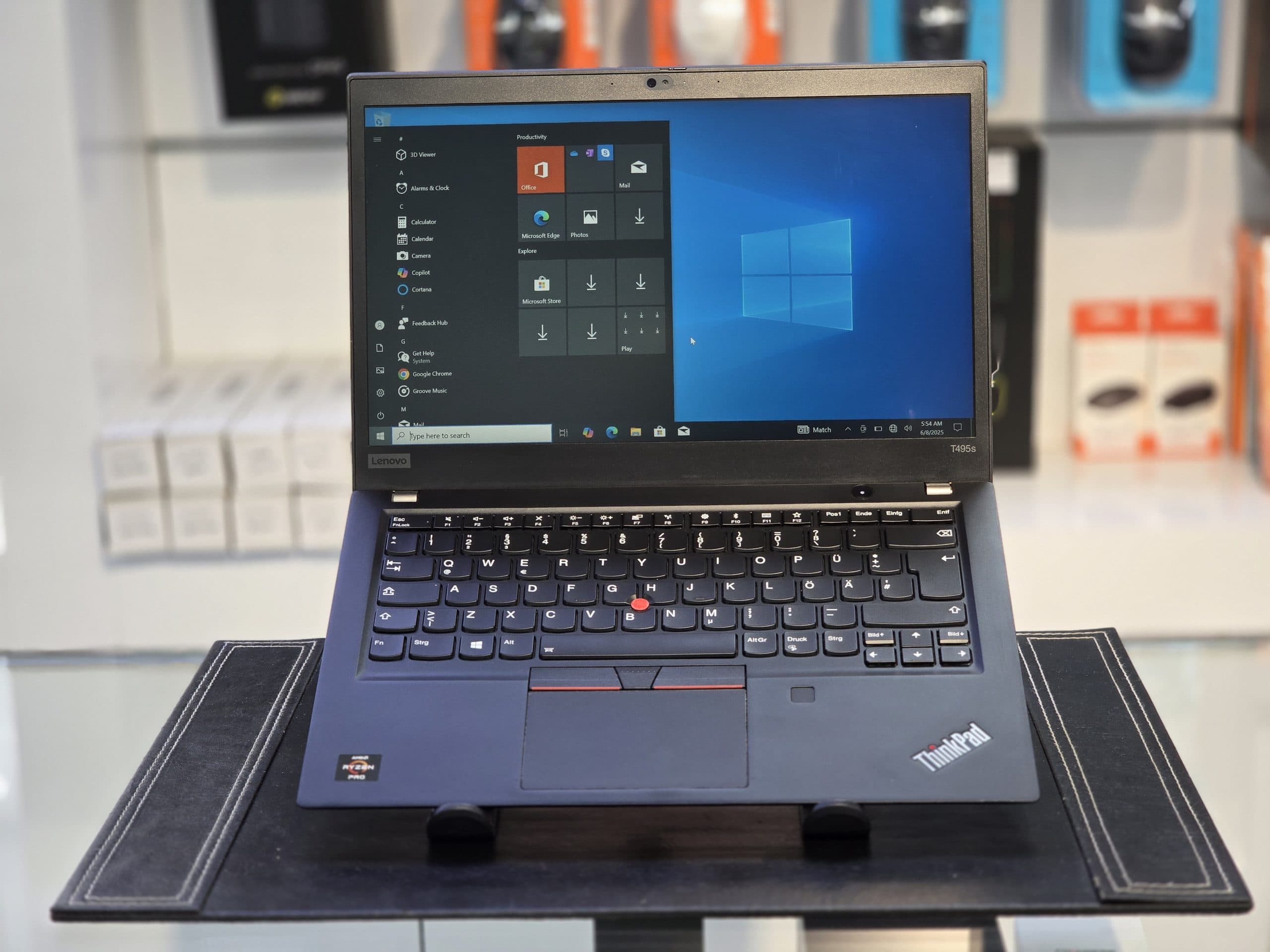 لپتاپ استوک Lenovo ThinkPad T495S R7-3700U/16/256/2G Touch — تصویر ۲